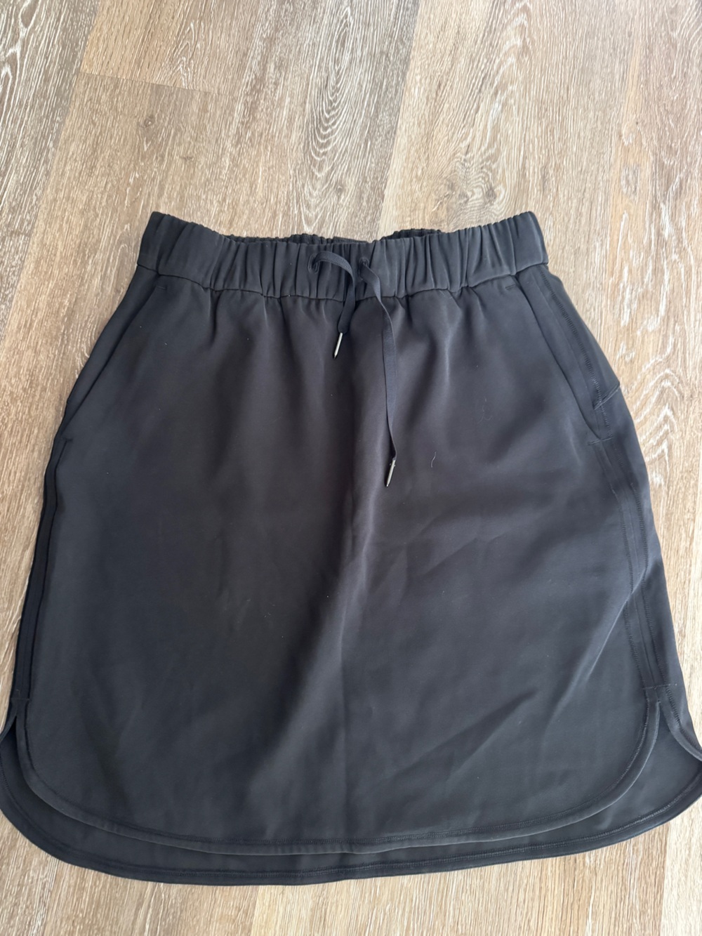 lululemon athletica Black Drawstring Skirt